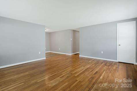 82 Maney Avenue Asheville NC 28804