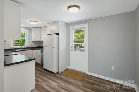 82 Maney Avenue Asheville NC 28804