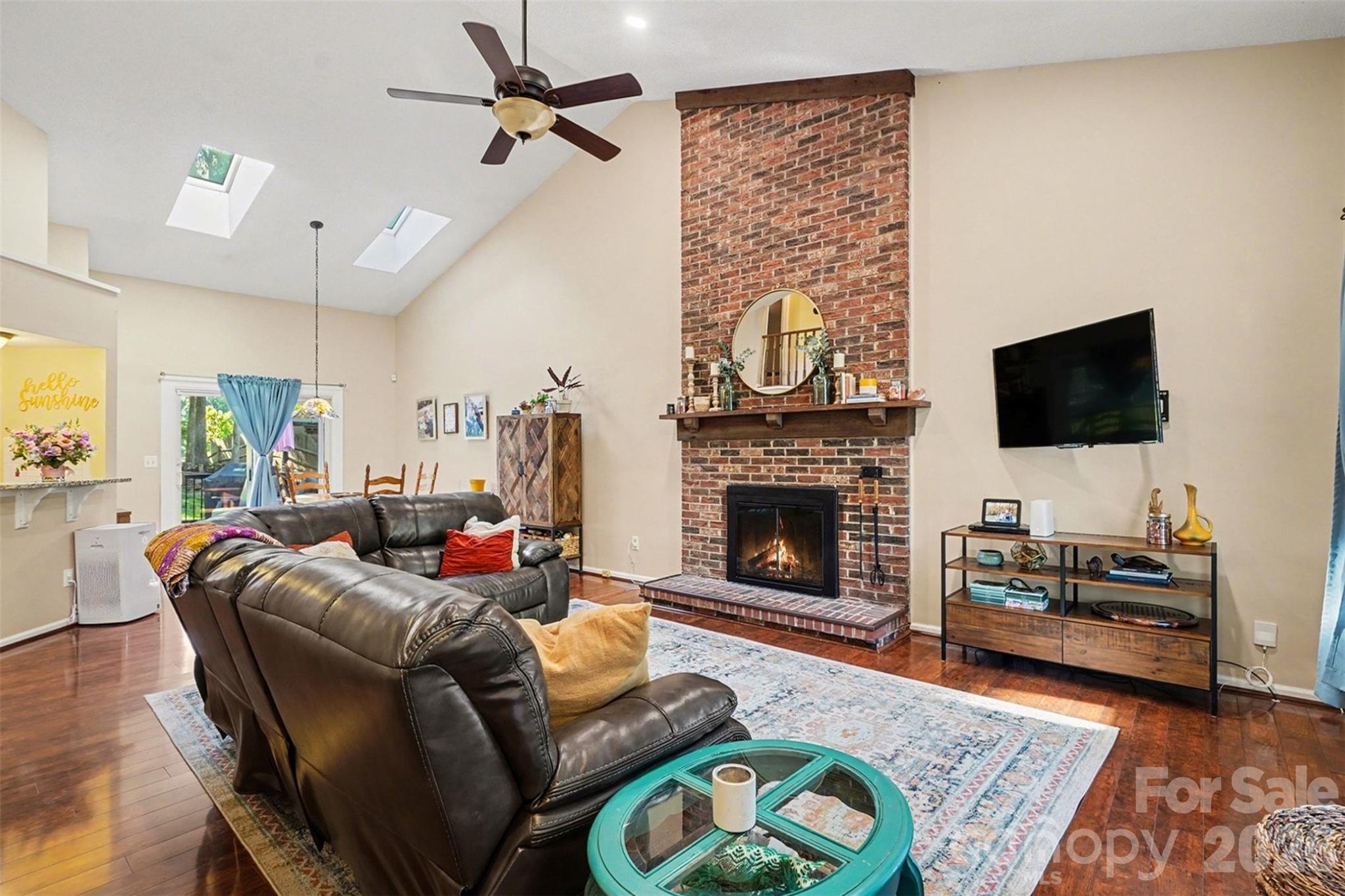 12213 Woodside Falls Road Pineville NC 28134