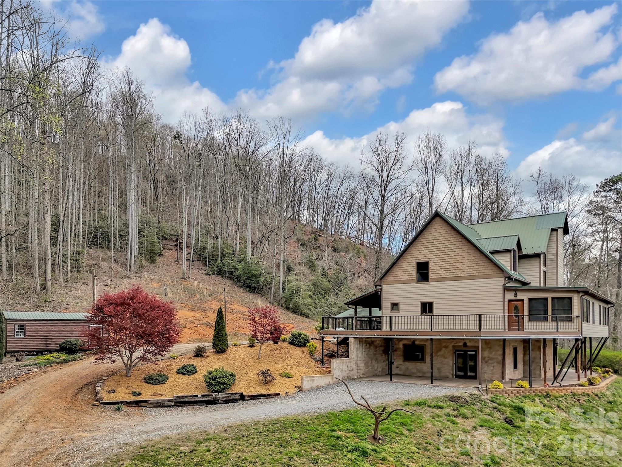 115 Fugitive Run Sylva NC 28779