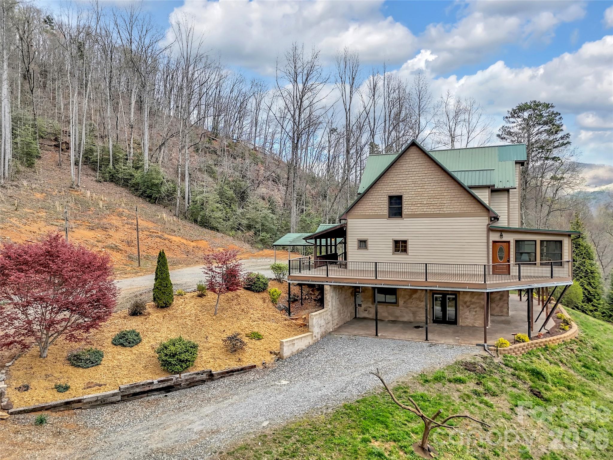 115 Fugitive Run Sylva NC 28779
