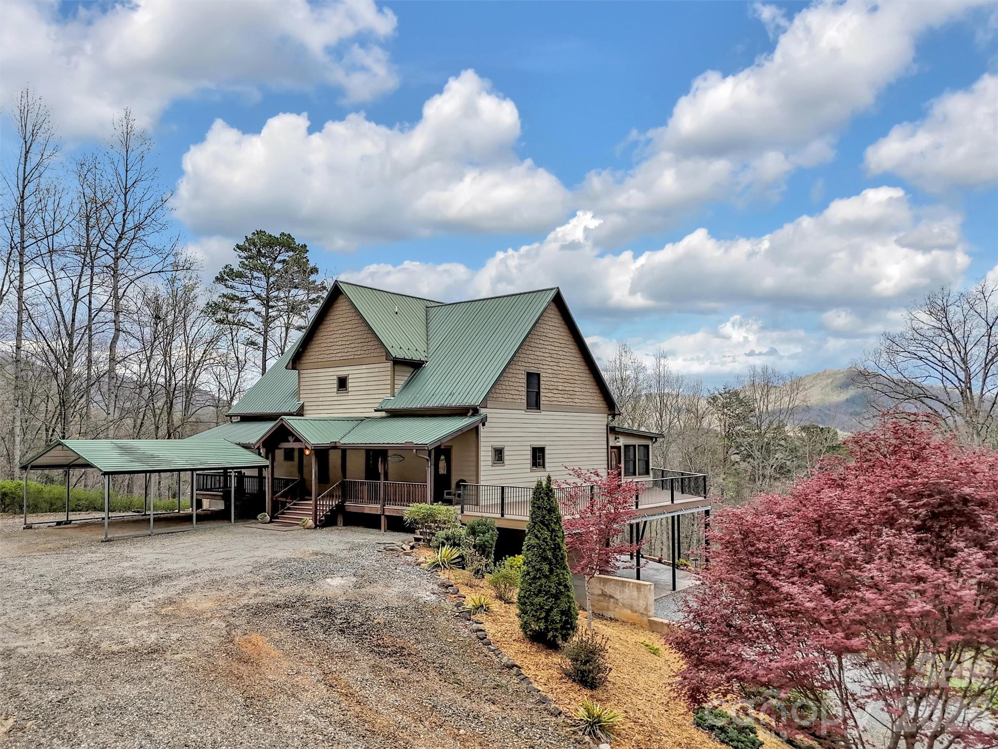 115 Fugitive Run Sylva NC 28779