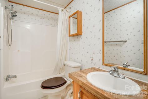 106 Avian Court Brevard NC 28712