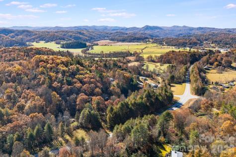 106 Avian Court Brevard NC 28712