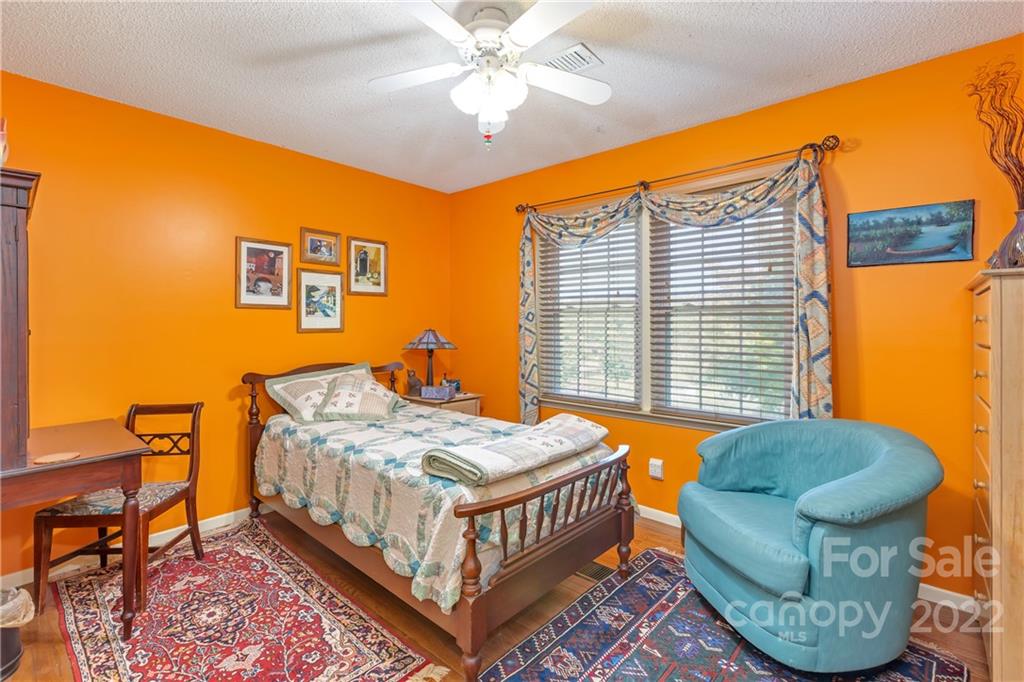209 Sunset Drive Marion NC 28752