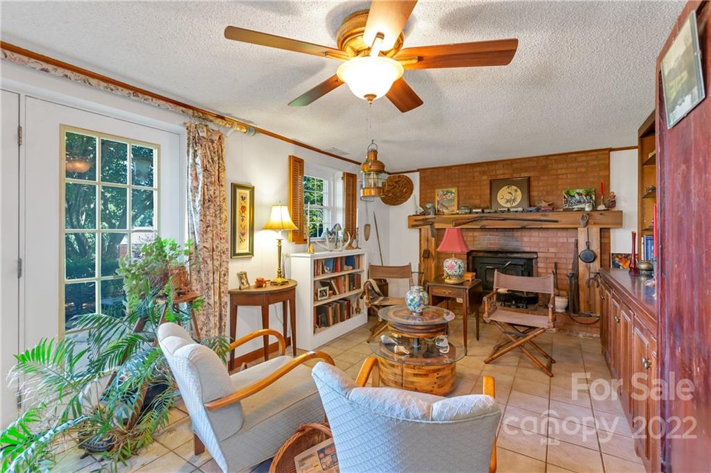209 Sunset Drive Marion NC 28752