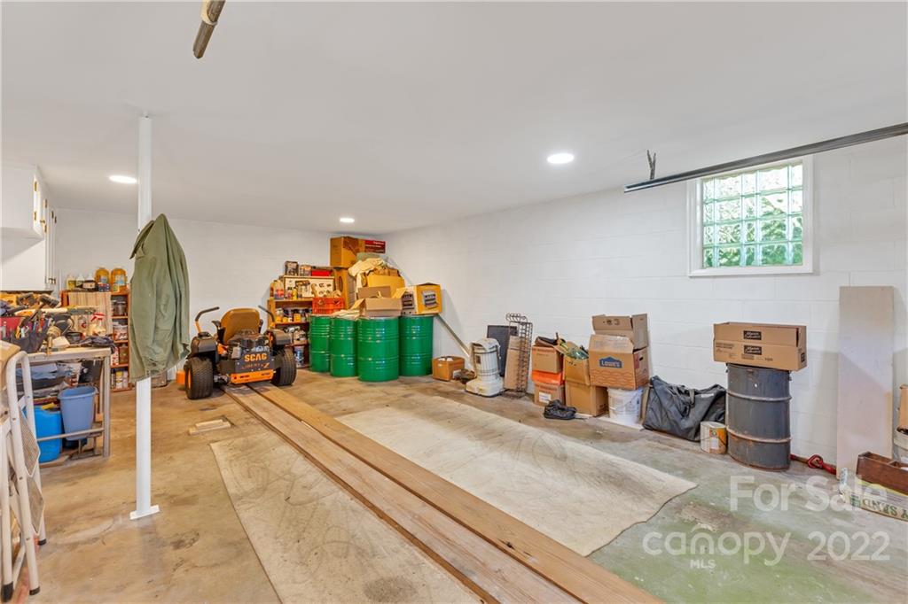 209 Sunset Drive Marion NC 28752