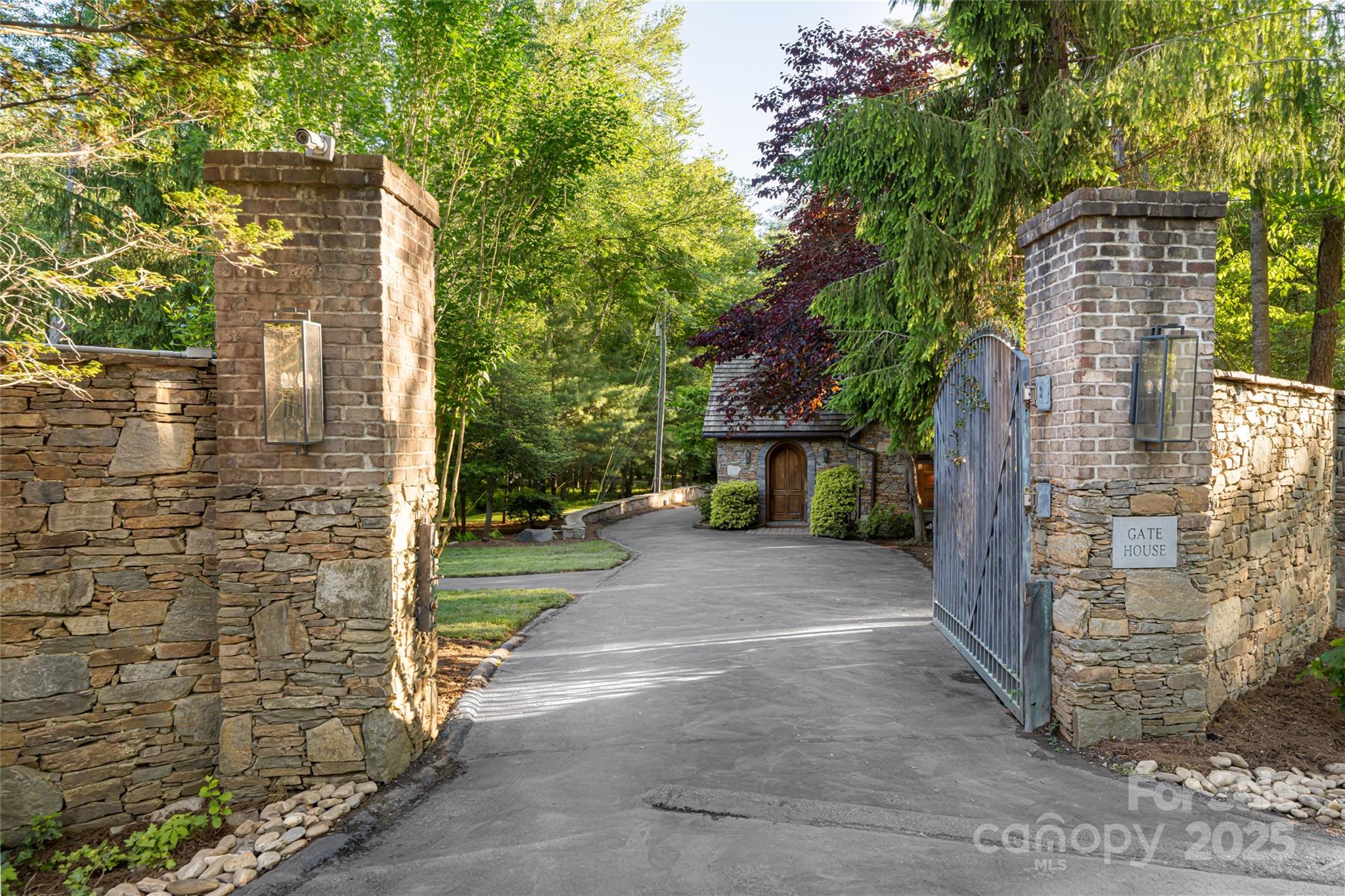 268 Holly Arbor Lane Asheville NC 28803