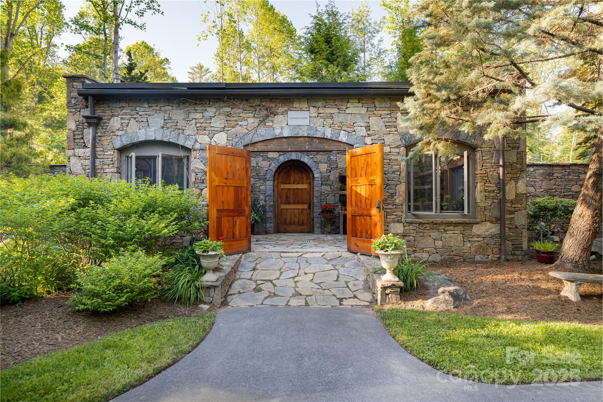 268 Holly Arbor Lane Asheville NC 28803