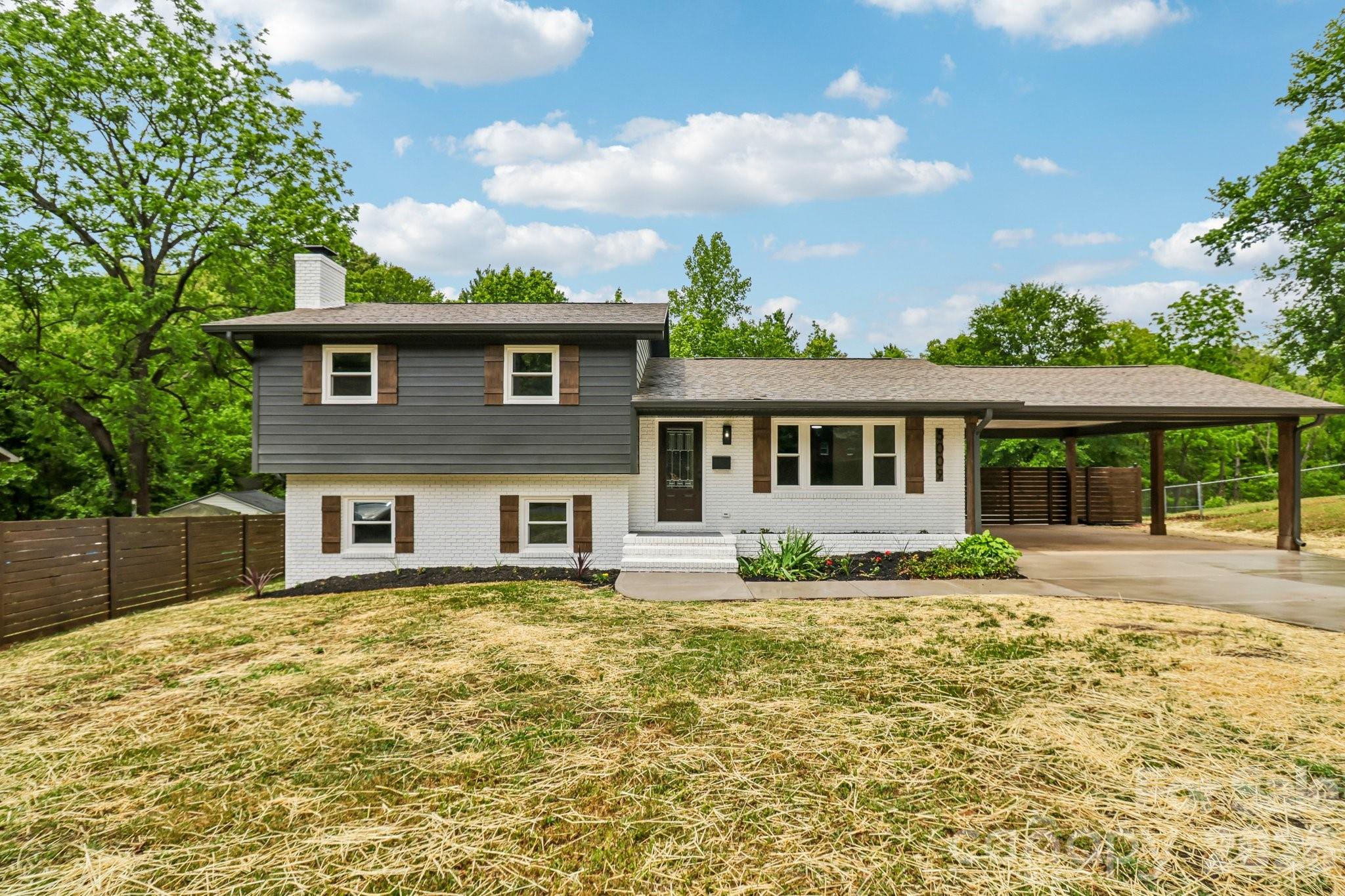 5009 Greenbrook Drive Charlotte NC 28205