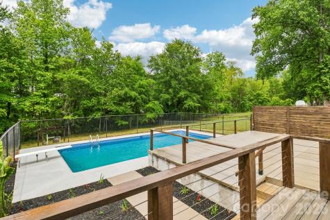 5009 Greenbrook Drive Charlotte NC 28205