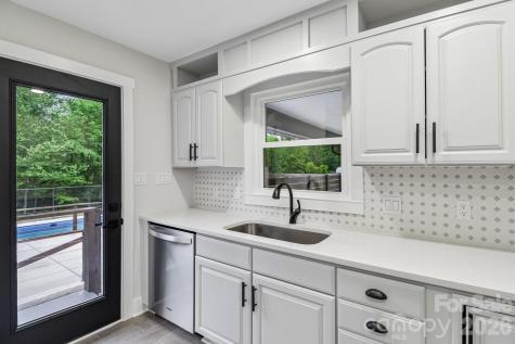 5009 Greenbrook Drive Charlotte NC 28205