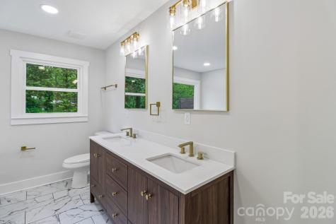 5009 Greenbrook Drive Charlotte NC 28205