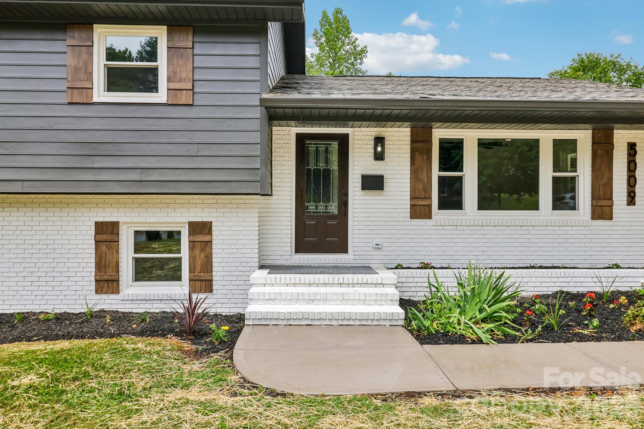 5009 Greenbrook Drive Charlotte NC 28205