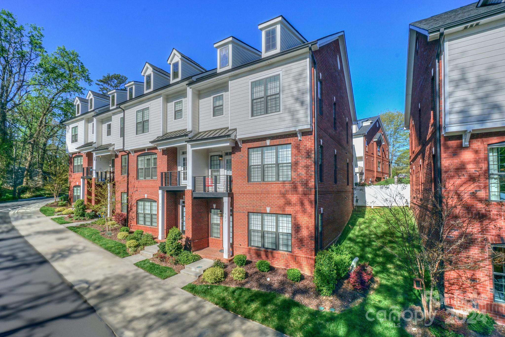 527 Griffith Village Lane Davidson NC 28036