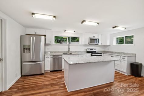 139 Trent Road Brevard NC 28712