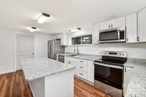 139 Trent Road Brevard NC 28712