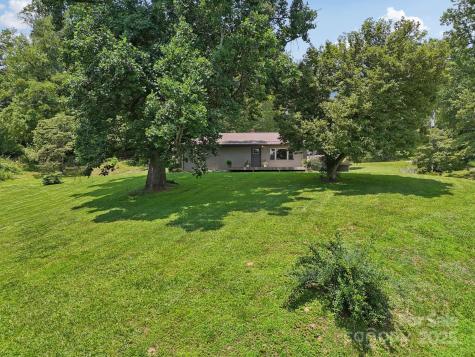 139 Trent Road Brevard NC 28712