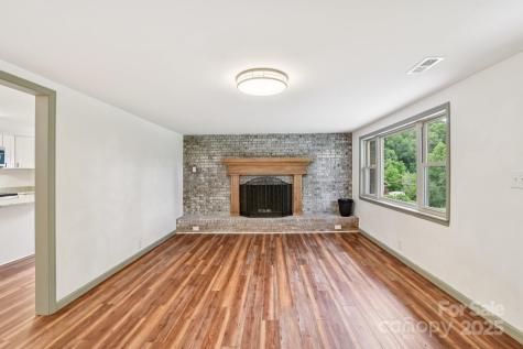 139 Trent Road Brevard NC 28712