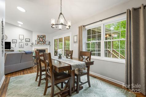 12 New Cross South Asheville NC 28805