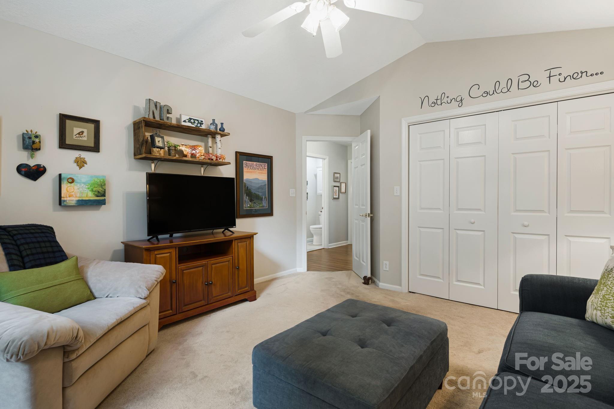 12 New Cross South Asheville NC 28805