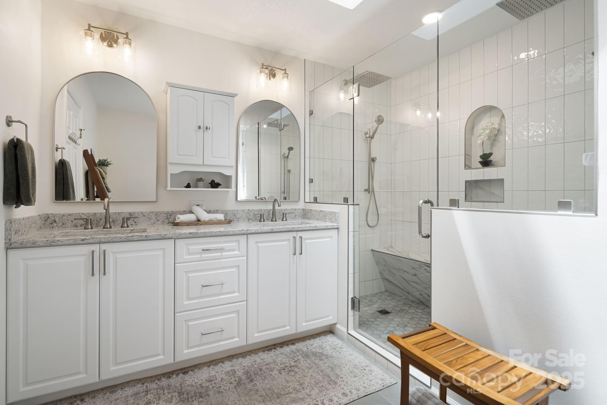 12 New Cross South Asheville NC 28805