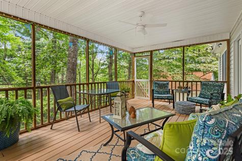 12 New Cross South Asheville NC 28805