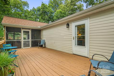 12 New Cross South Asheville NC 28805