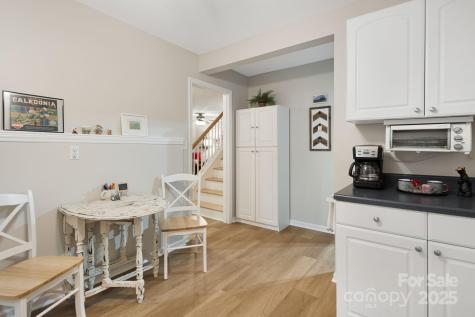 12 New Cross South Asheville NC 28805