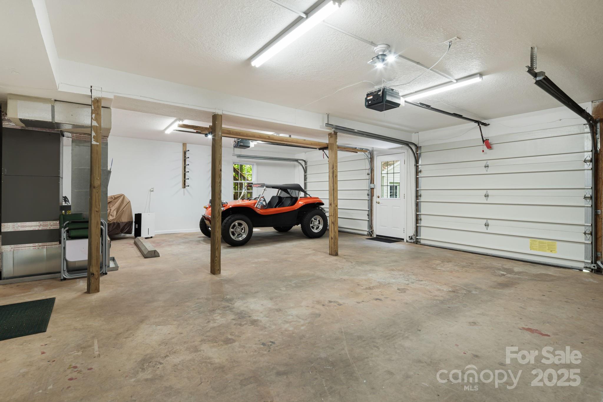 12 New Cross South Asheville NC 28805