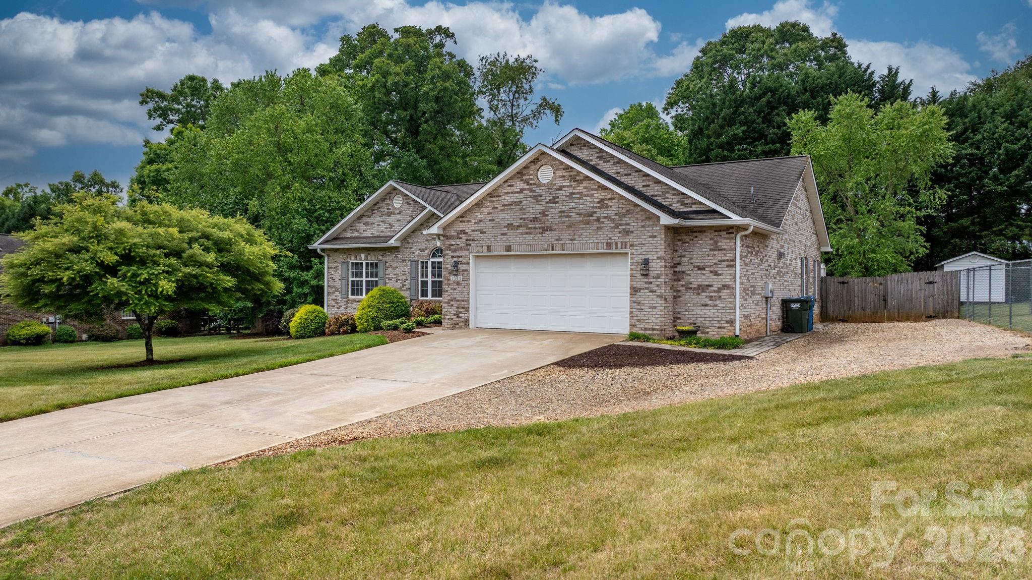 3534 47th Avenue Place NE Hickory NC 28601