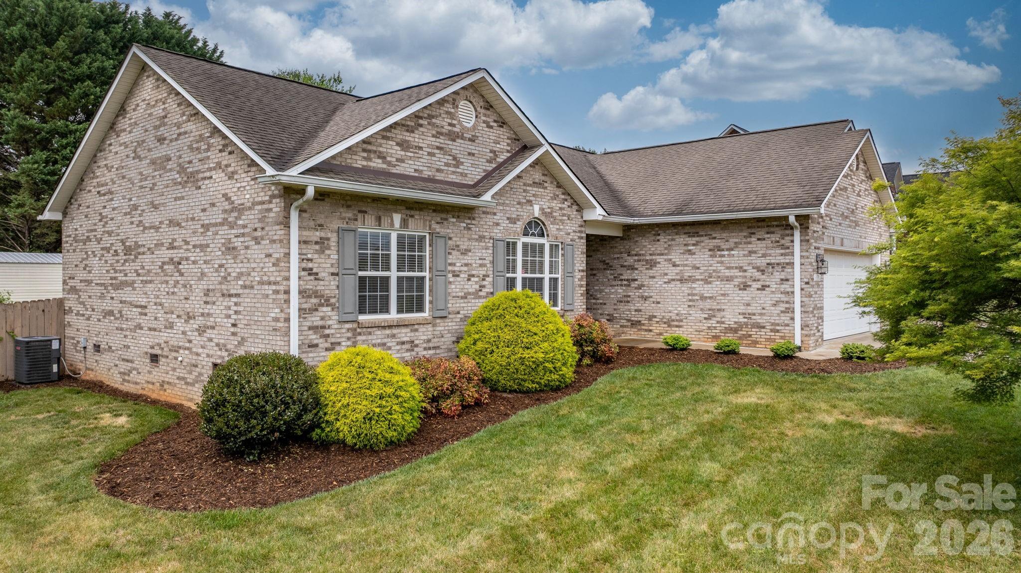 3534 47th Avenue Place NE Hickory NC 28601