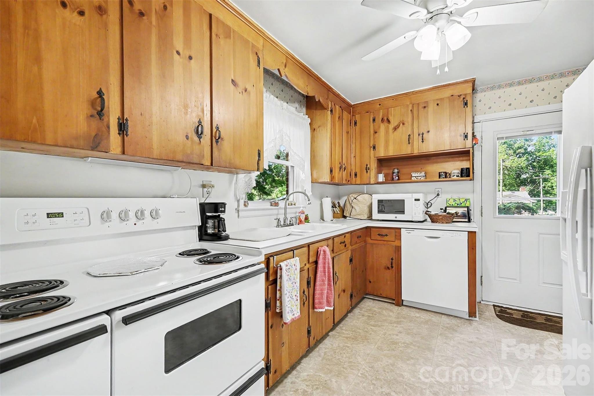 2240 Ashley Road Charlotte NC 28208