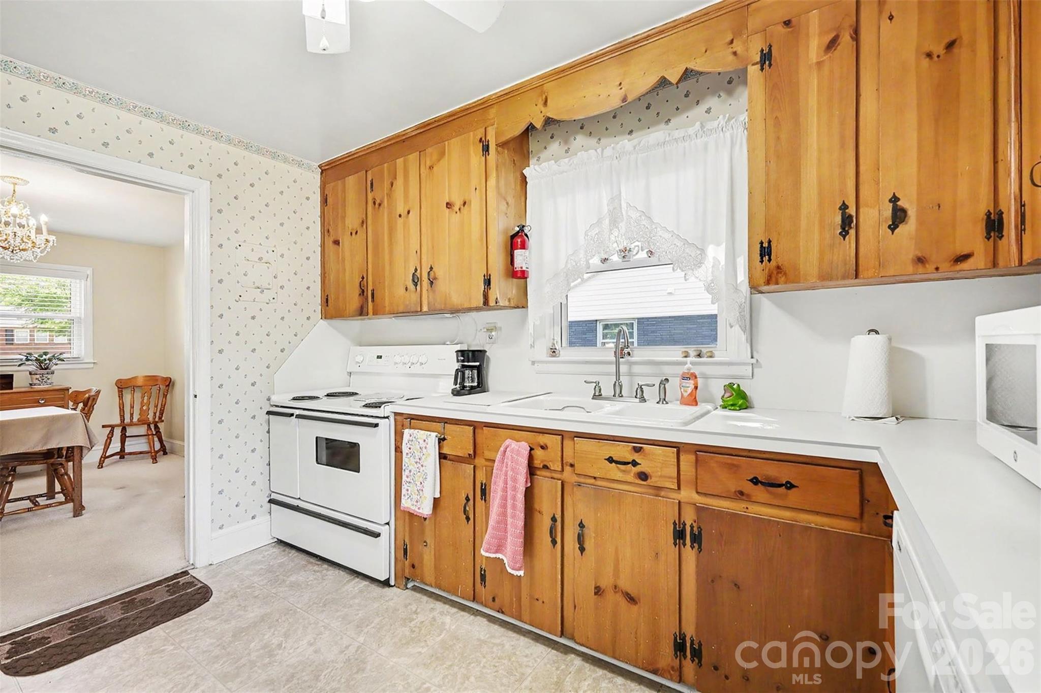 2240 Ashley Road Charlotte NC 28208