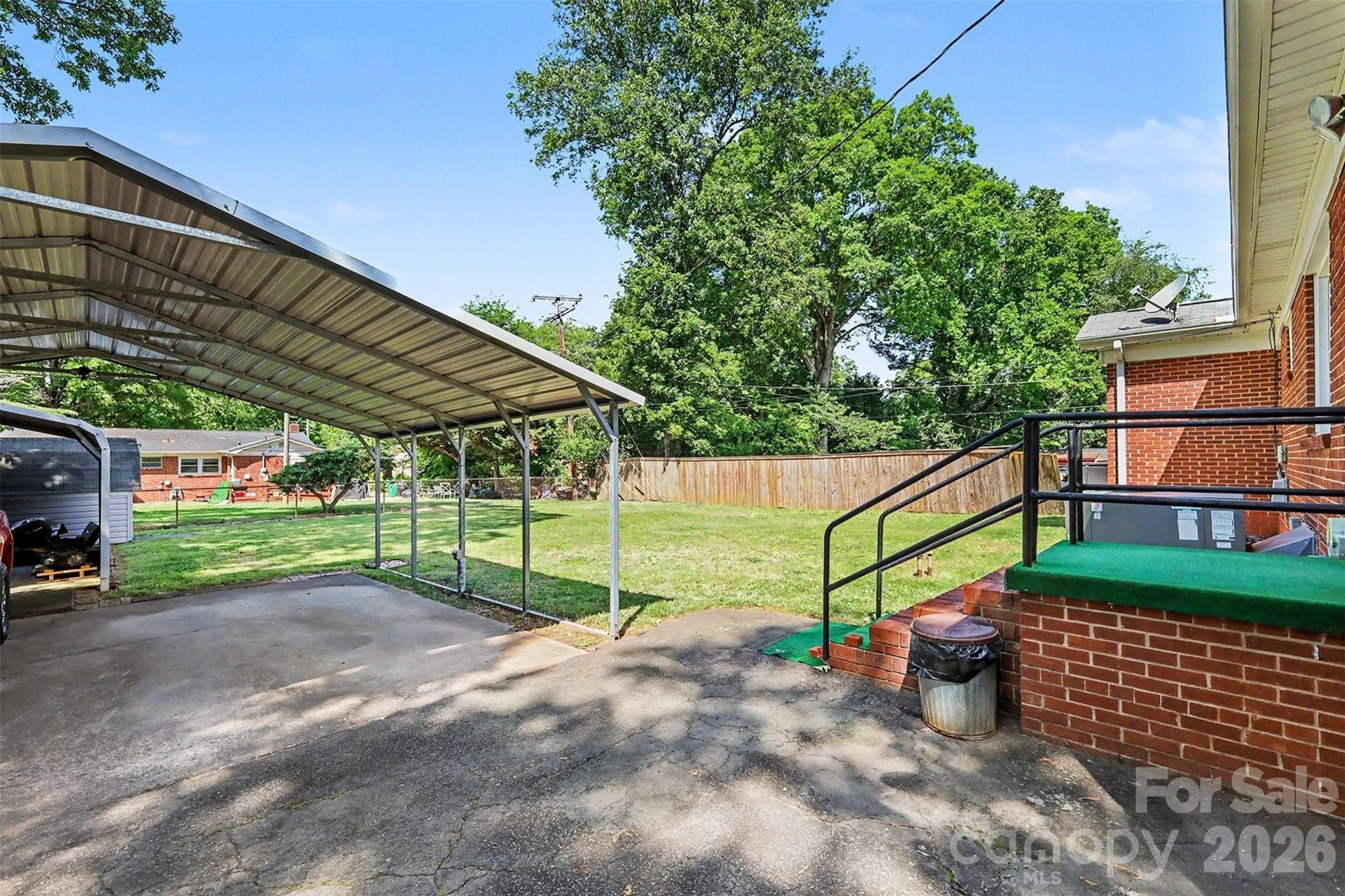 2240 Ashley Road Charlotte NC 28208