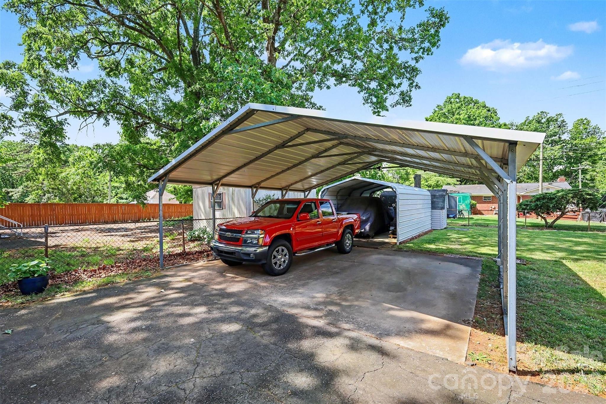 2240 Ashley Road Charlotte NC 28208