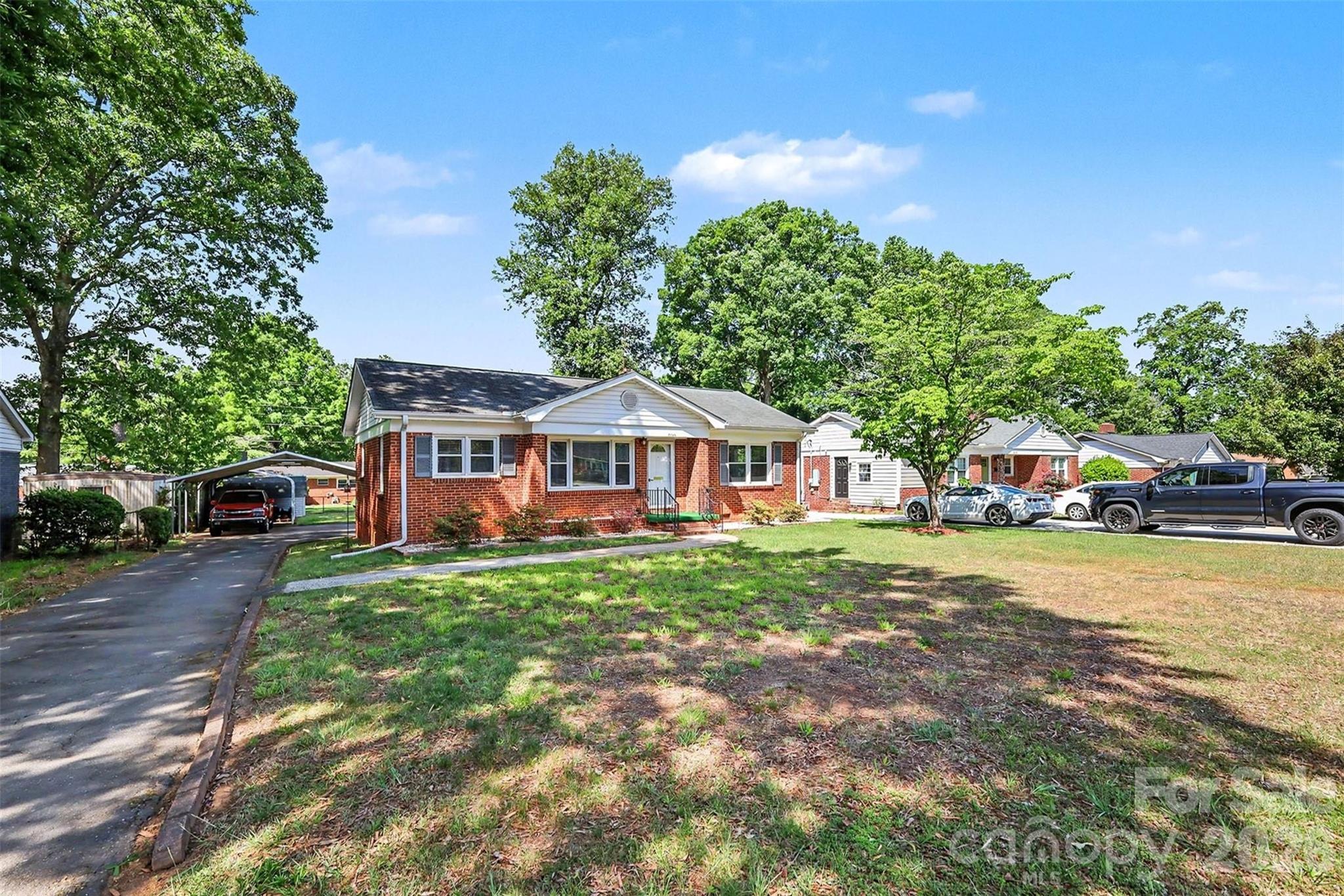 2240 Ashley Road Charlotte NC 28208