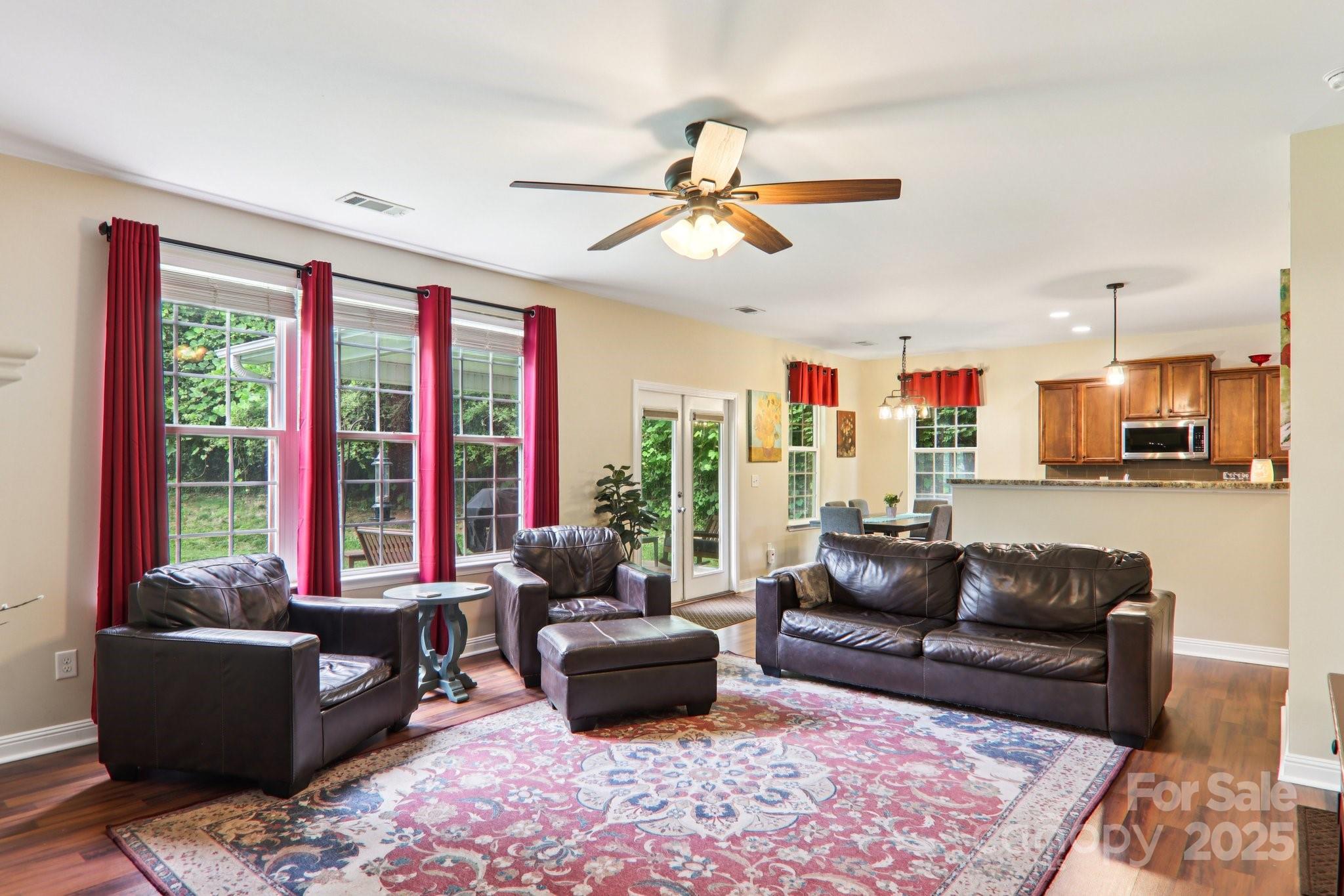 22 Streamside Drive Hendersonville NC 28791