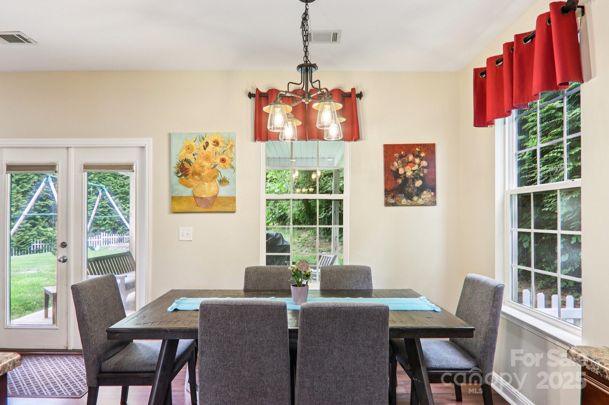 22 Streamside Drive Hendersonville NC 28791
