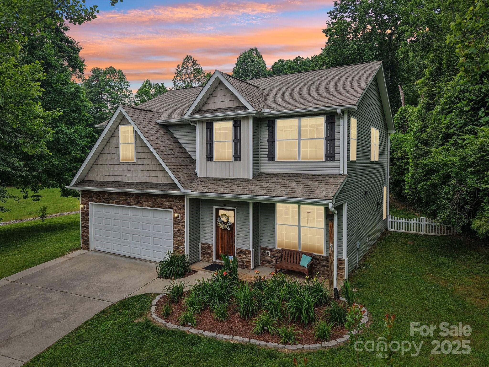 22 Streamside Drive Hendersonville NC 28791