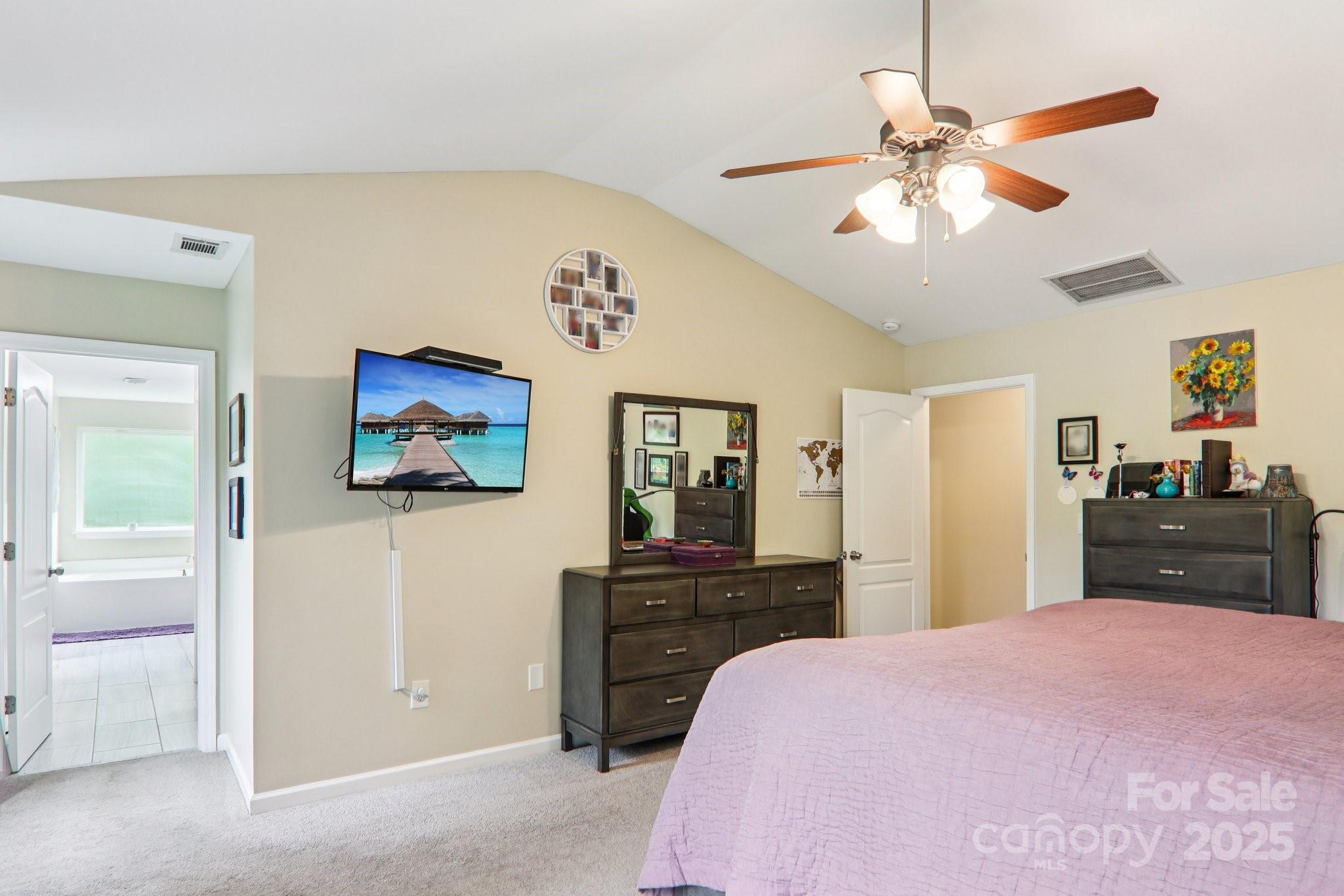 22 Streamside Drive Hendersonville NC 28791