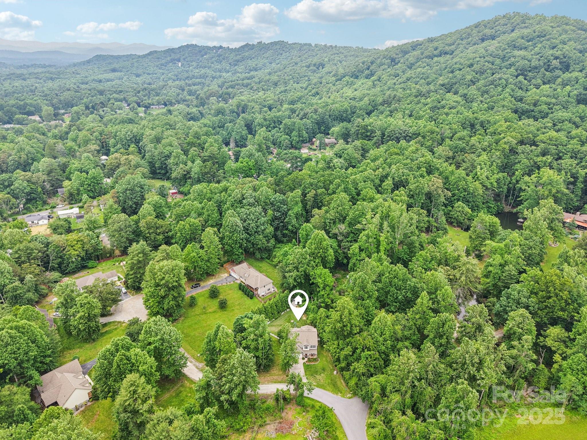 22 Streamside Drive Hendersonville NC 28791