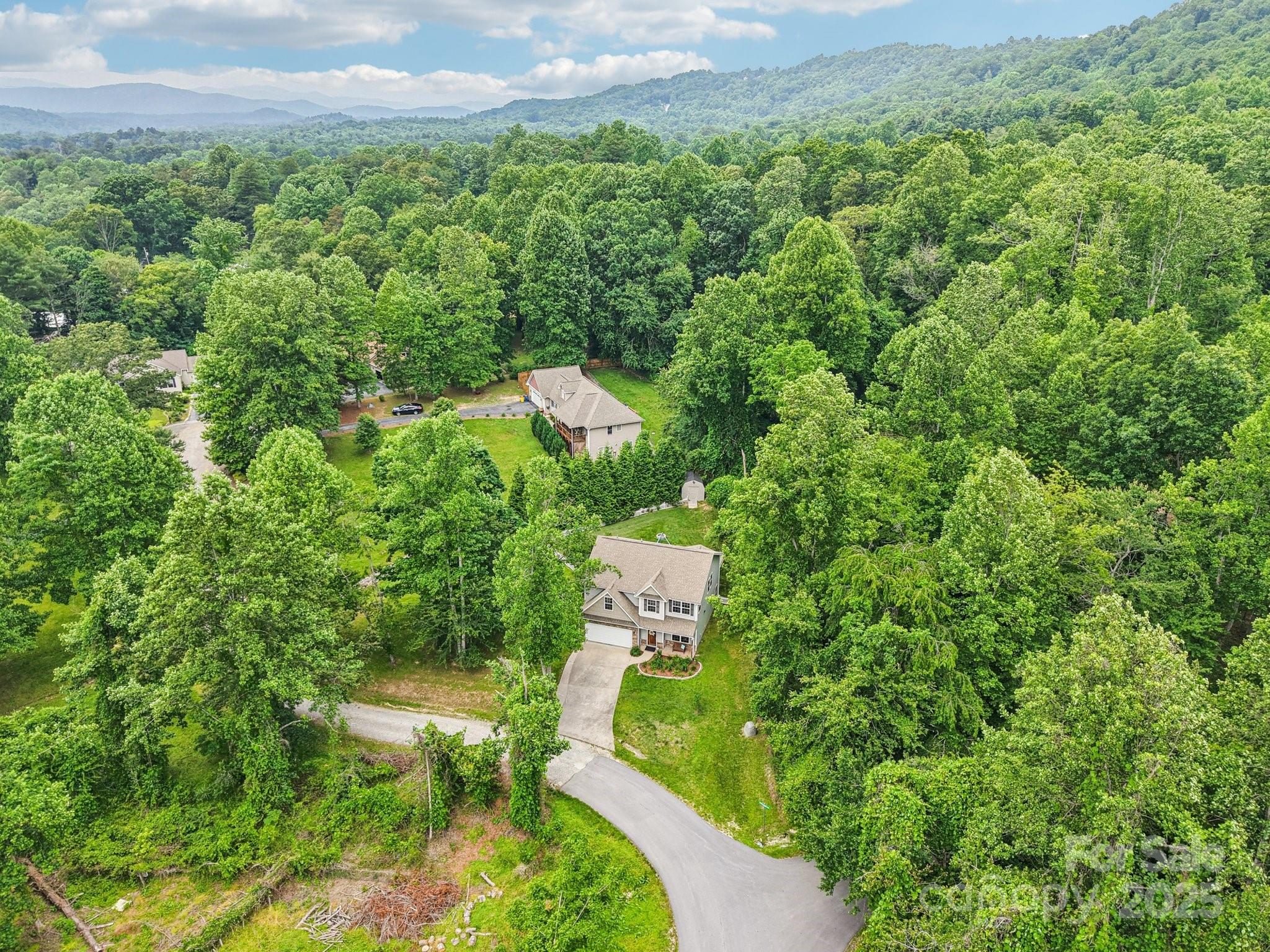 22 Streamside Drive Hendersonville NC 28791