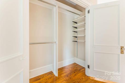 24 Warwick Road Asheville NC 28803