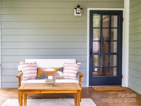 24 Warwick Road Asheville NC 28803