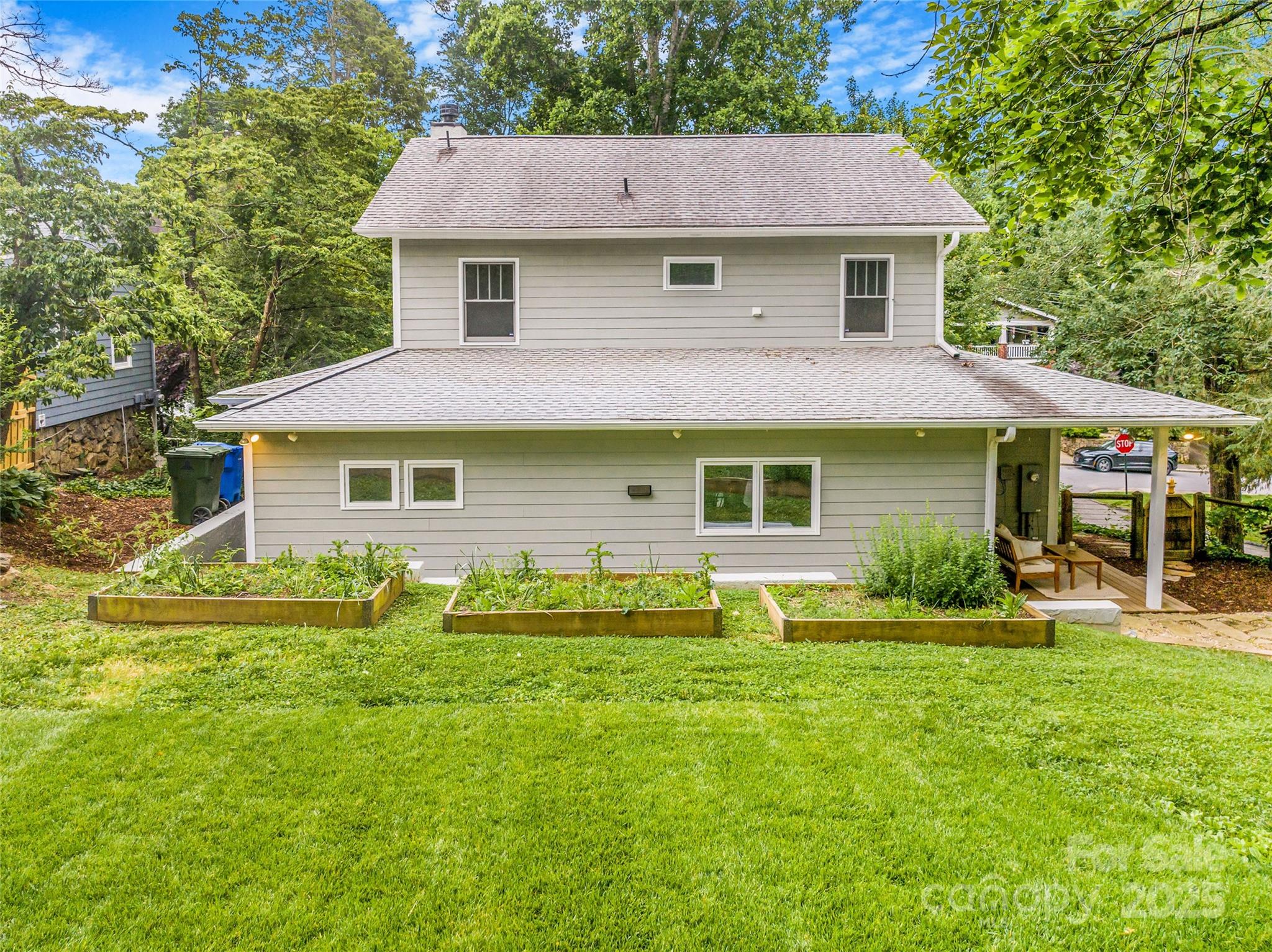 24 Warwick Road Asheville NC 28803