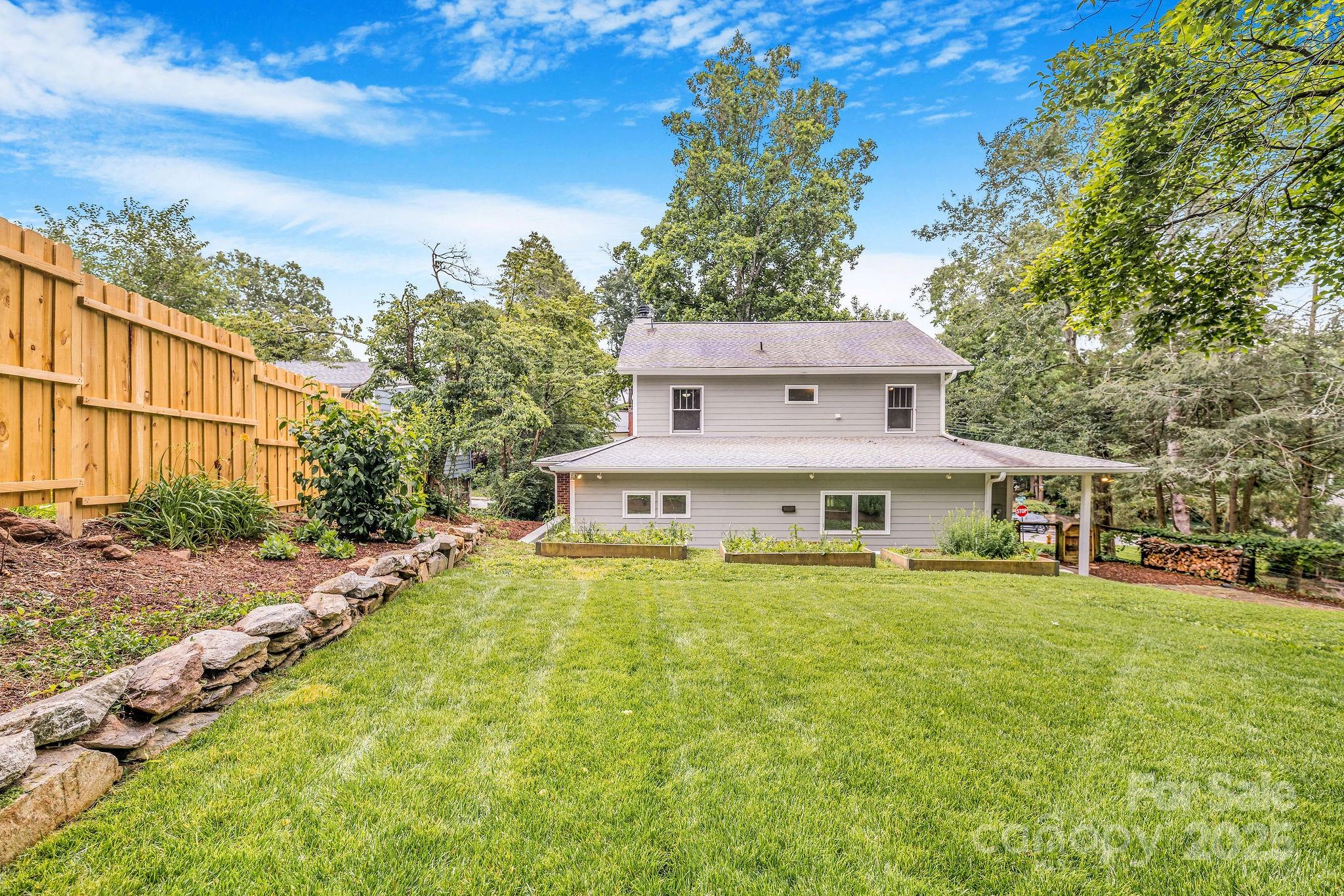 24 Warwick Road Asheville NC 28803