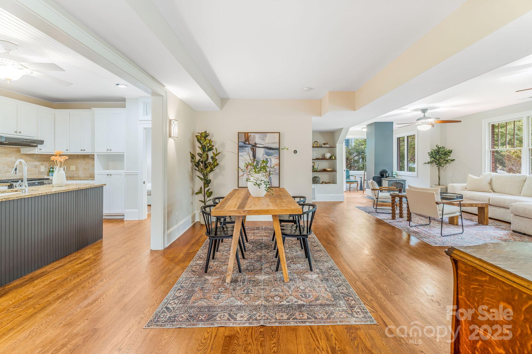 24 Warwick Road Asheville NC 28803