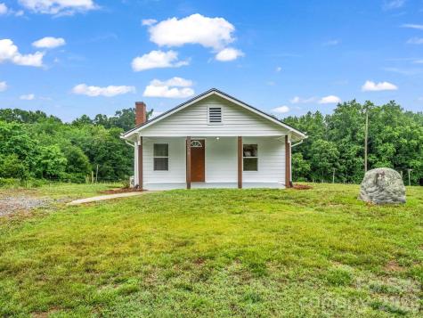 170 Dobbins Road Ellenboro NC 28040