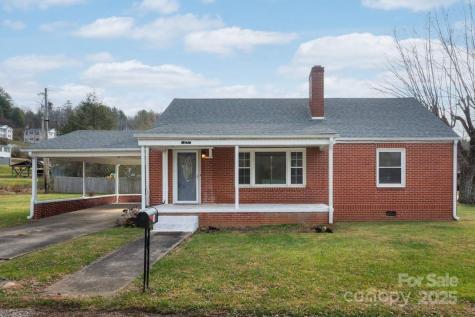 43 Henline Lane Bakersville NC 28705